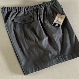 NWT Chubbies The Musts 5.5 Gray Shorts Size XXL